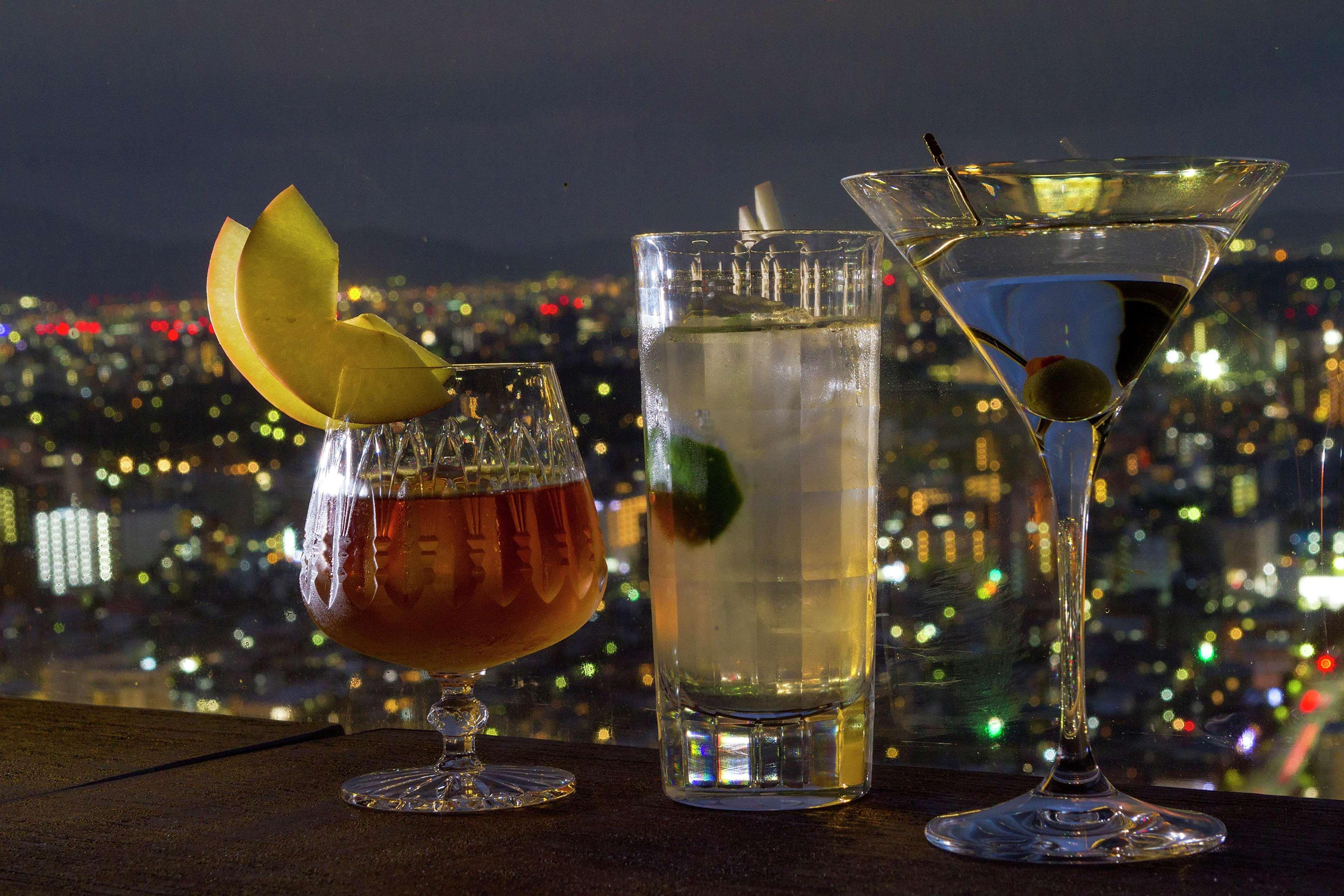 Hilton Fukuoka Sea Hawk Hotel Exterior photo
